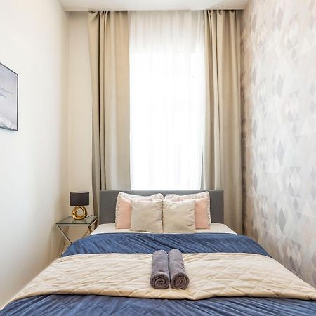 Luxury Quentin Apartment 3 Bedrm, 2 Bathrm Будапеща Екстериор снимка