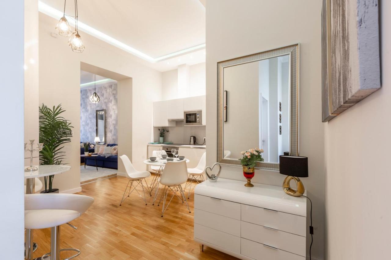 Luxury Quentin Apartment 3 Bedrm, 2 Bathrm Будапеща Екстериор снимка