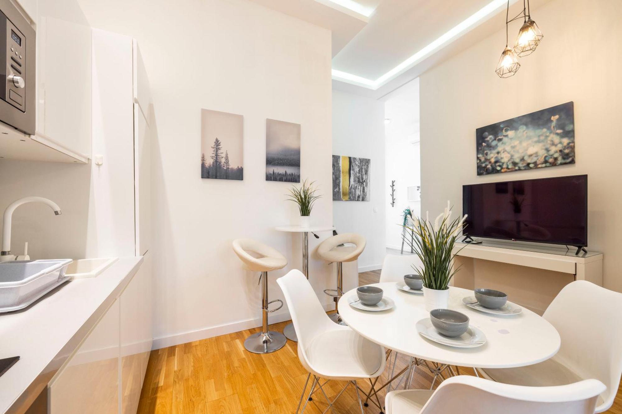 Luxury Quentin Apartment 3 Bedrm, 2 Bathrm Будапеща Екстериор снимка